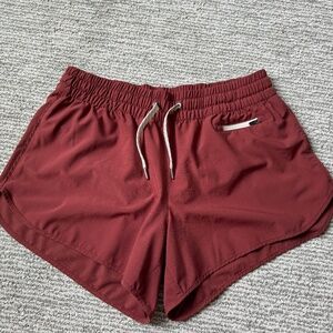 Women's Vuori Clementine 4" Short 2.0